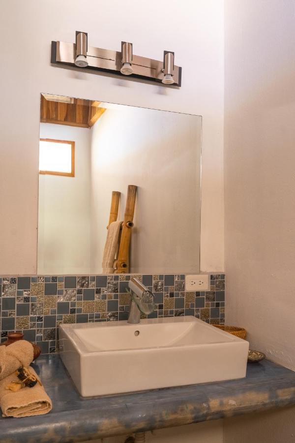 מלון פלאיה אביאנאס Dream Surf House Avellana מראה חיצוני תמונה