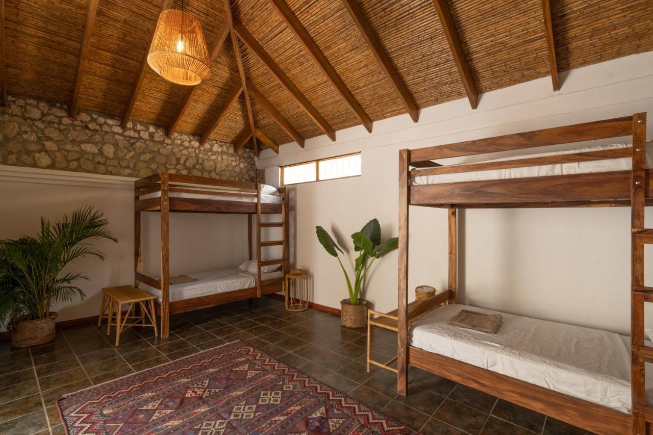 מלון פלאיה אביאנאס Dream Surf House Avellana מראה חיצוני תמונה